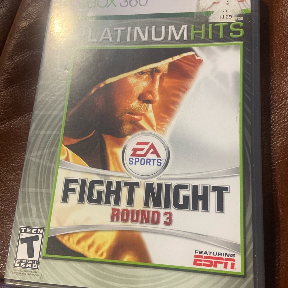 Fight Night Round 3 for Xbox 360 - Green and White